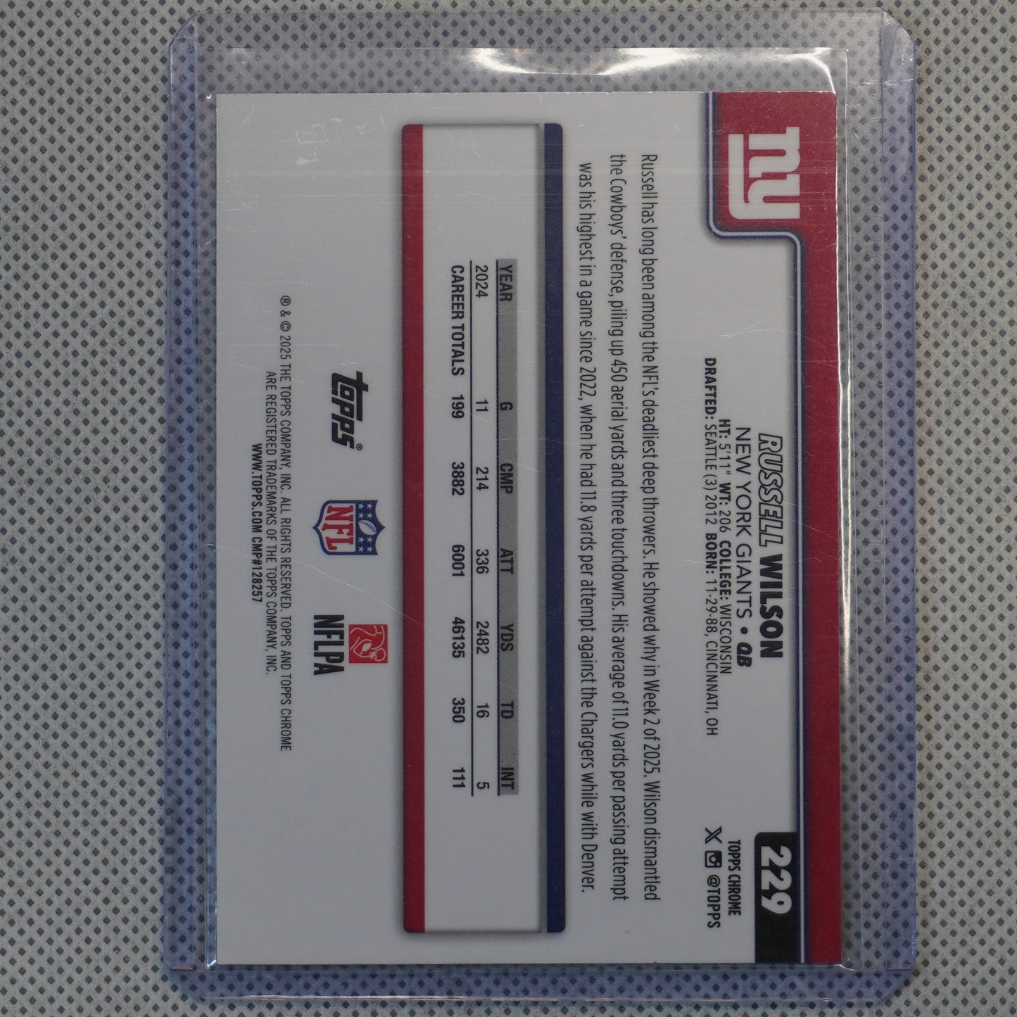2025 Topps Chrome #229 Russell Wilson Prism Refractor New York Giants