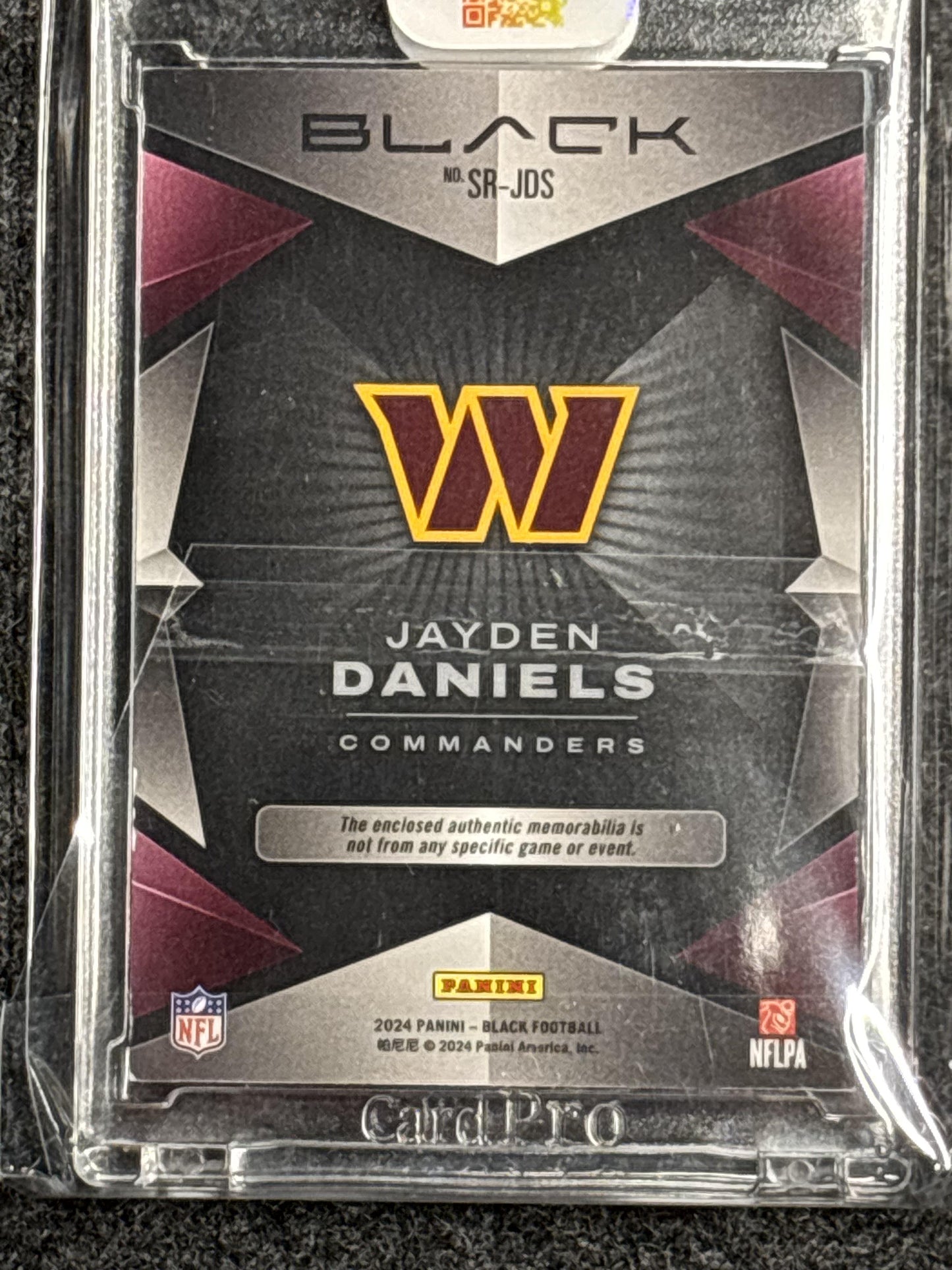 2024 Panini Black #SR-JDS Jayden Daniels Sizeable Rookie Memorabilia Citrine #/50 Washington Commanders SN, MEM