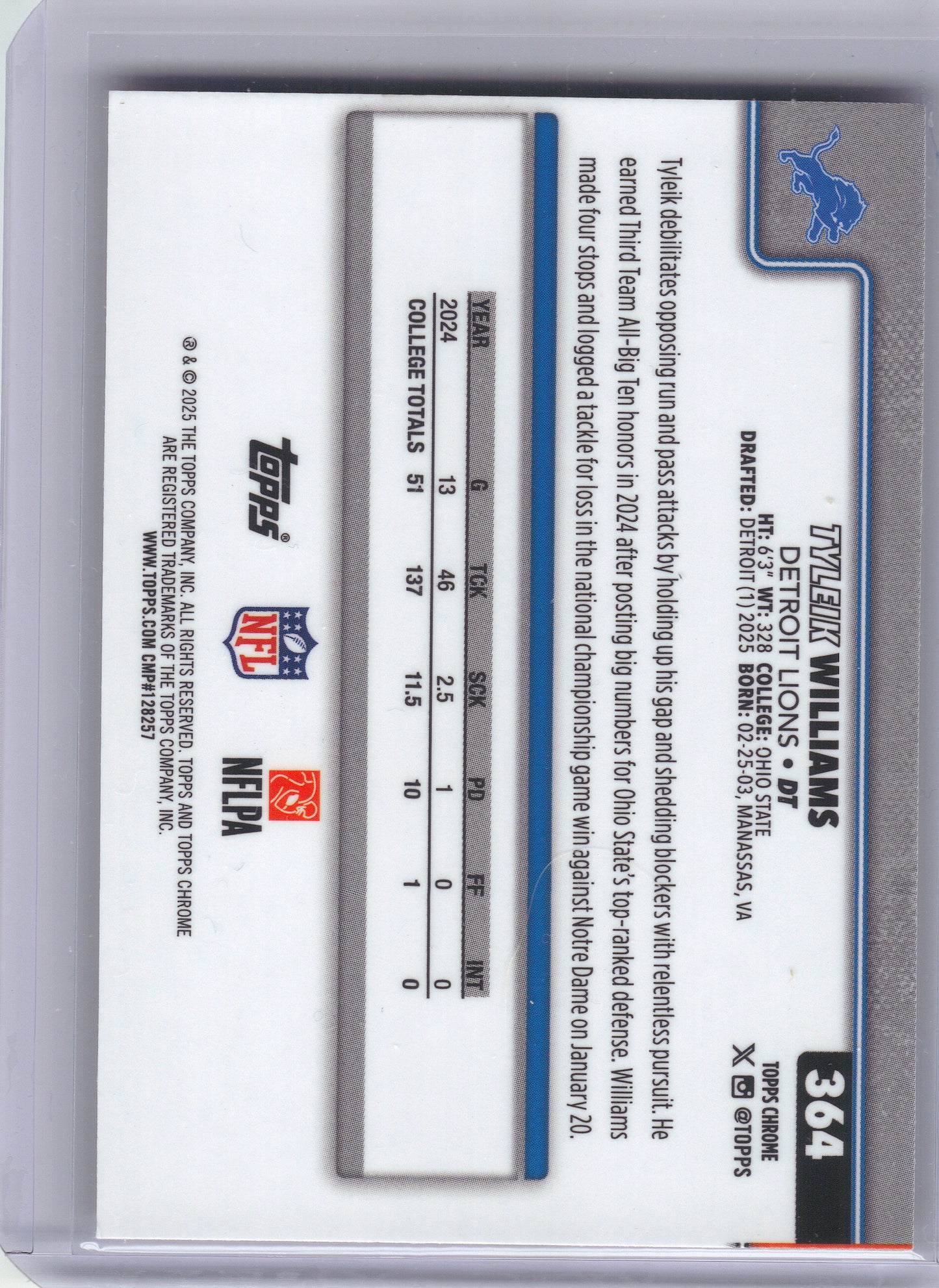 2025 Topps Chrome #364 Tyleik Williams Hot Pink X-Fractor Detroit Lions Rookie