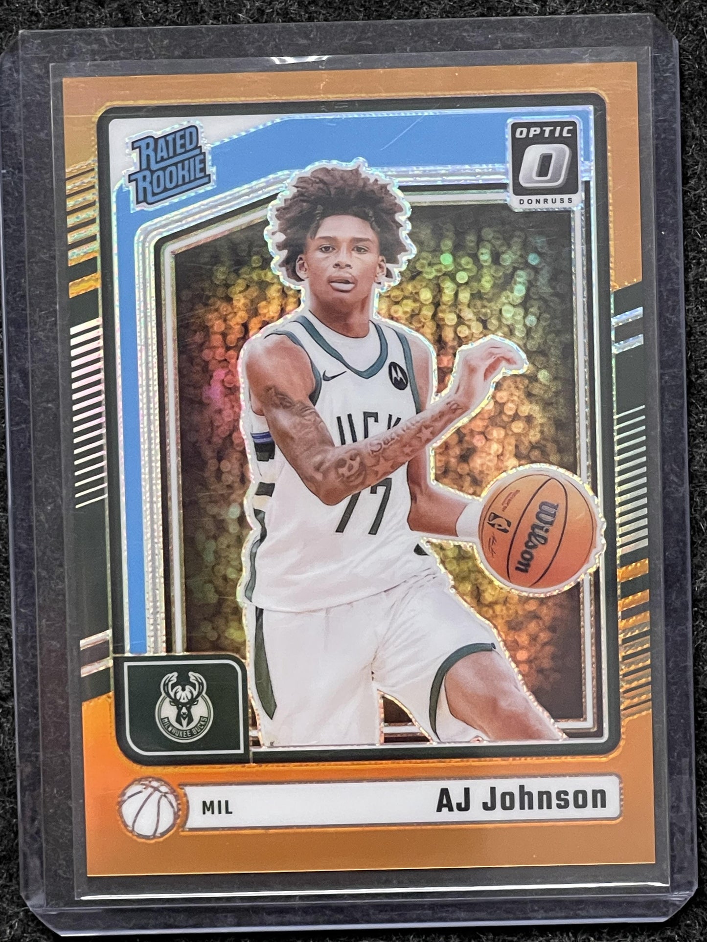 2024-25 Donruss Optic #277 AJ Johnson Hyper Blue #/175 Milwaukee Bucks SN,RC