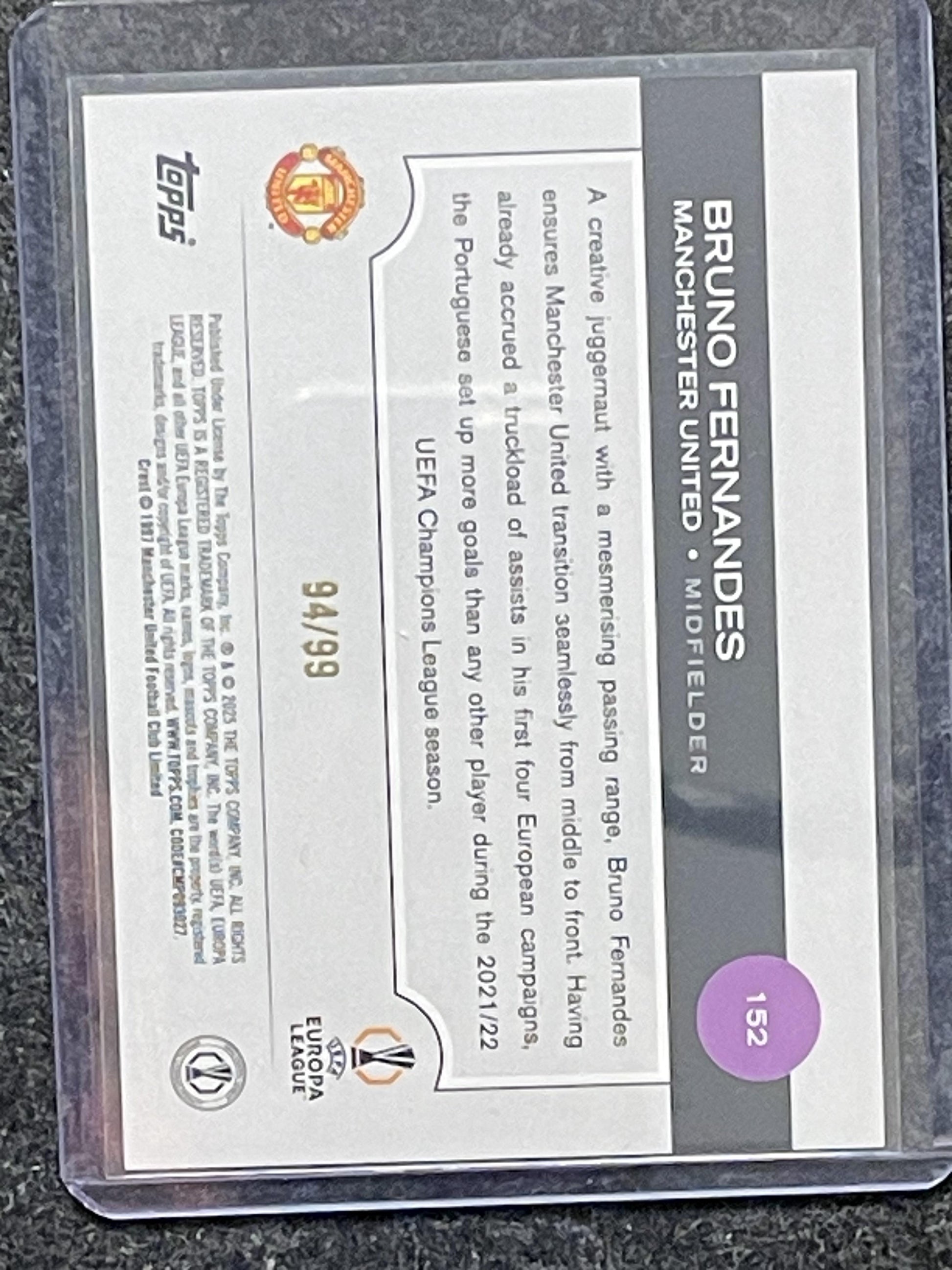 2024-25 Topps UCC #152 Bruno Fernandes Green Inferno Foil #/99 Manchester United