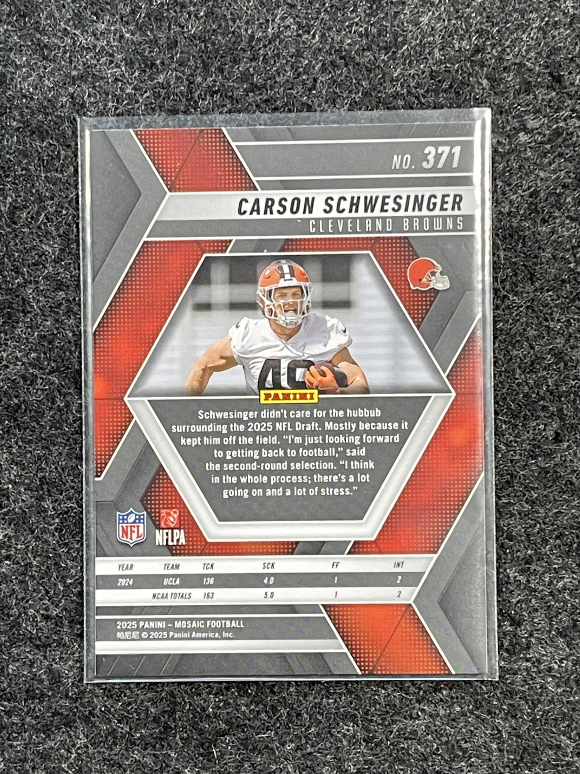 2025 Panini Mosaic #371 Carson Schwesinger Cleveland Browns RC