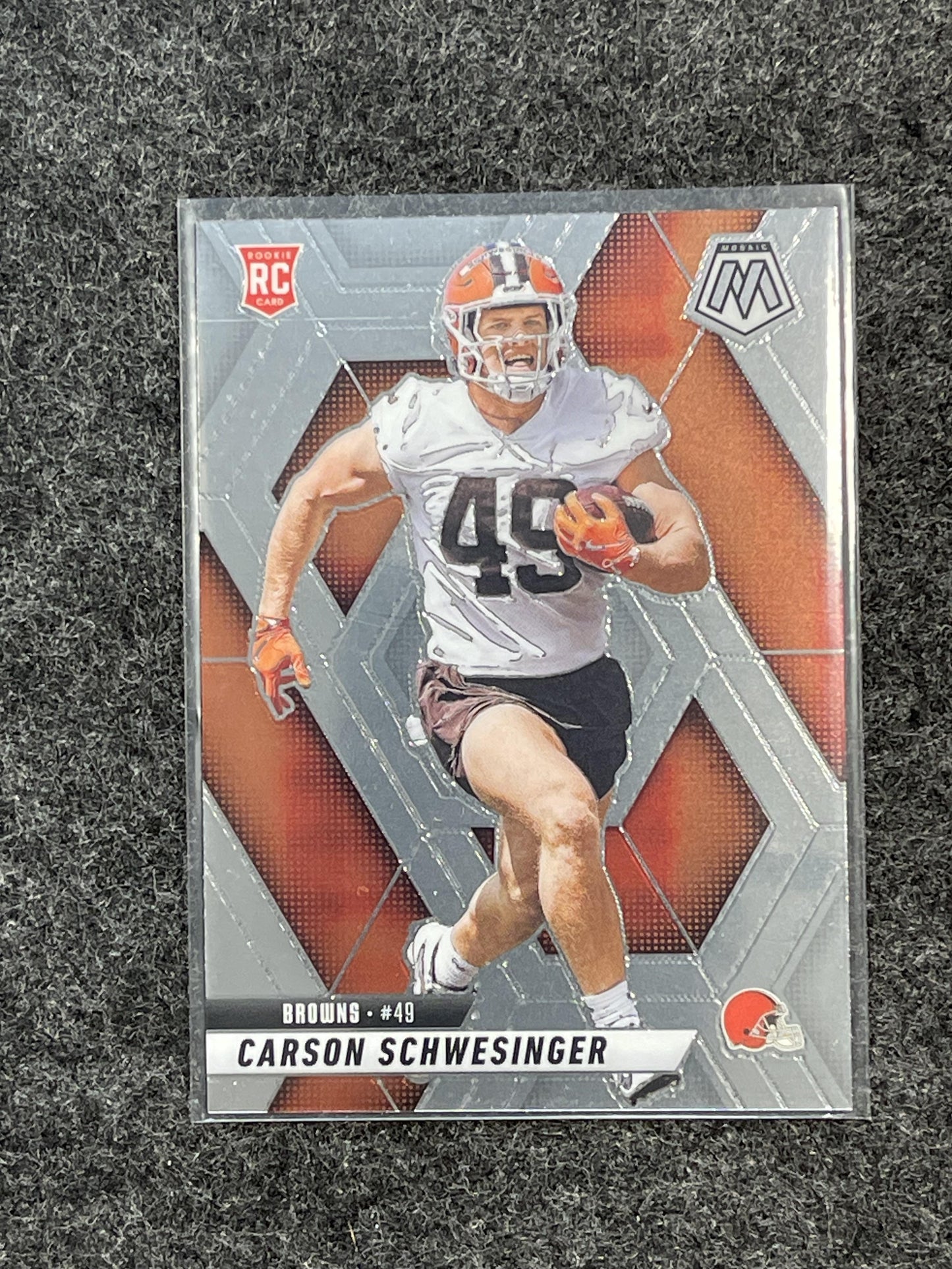 2025 Panini Mosaic #371 Carson Schwesinger Cleveland Browns RC