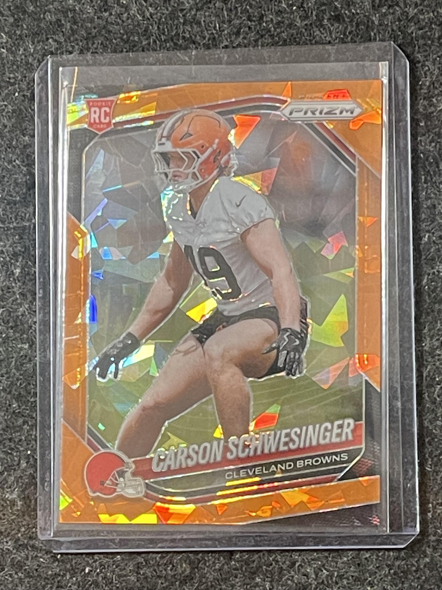 2025 Panini Prizm #384 Carson Schwesinger Orange Ice Cleveland Browns