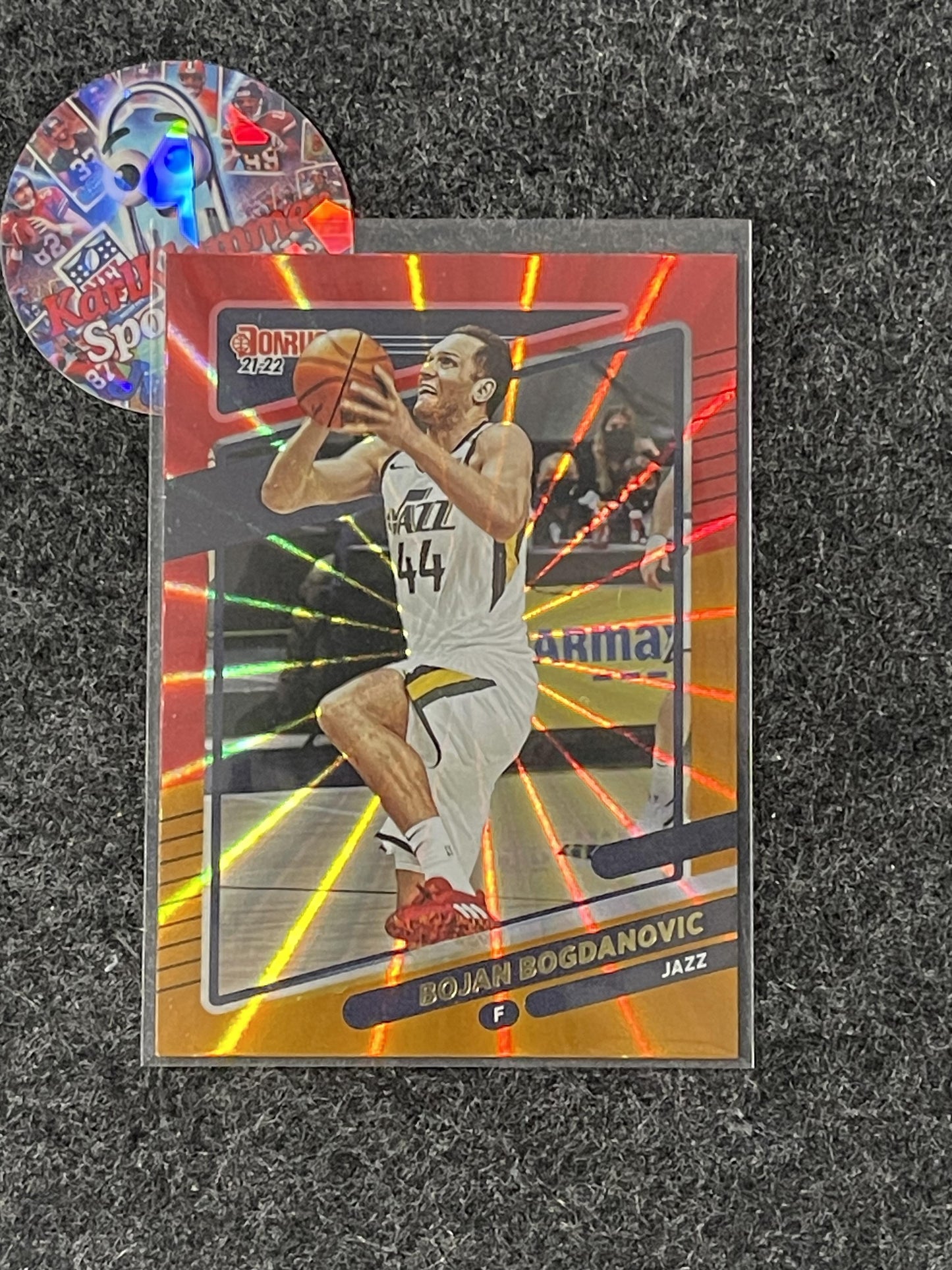 2021-22 Donruss #190 Bojan Bogdanovic Holo Red and Gold Laser