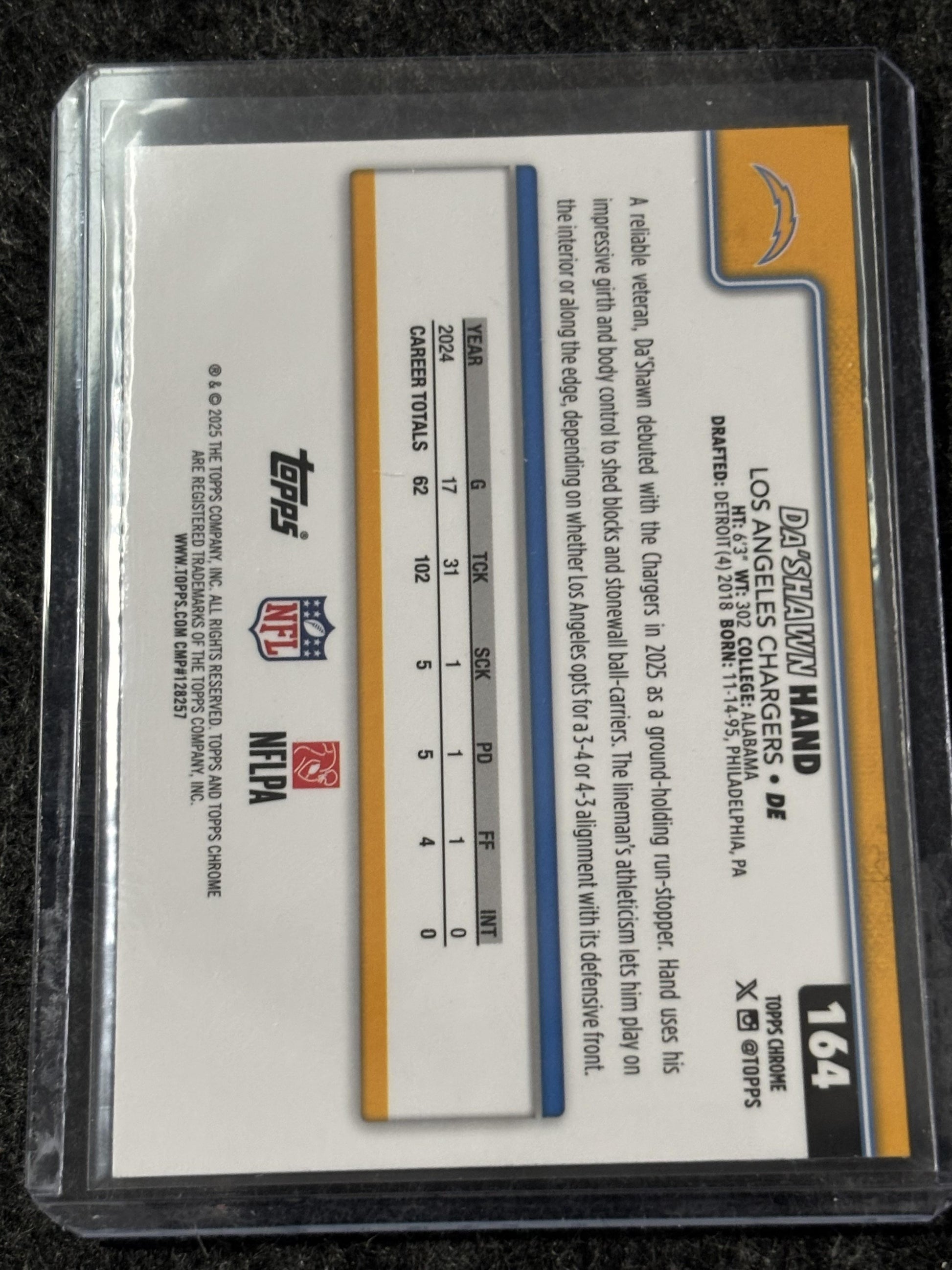 2025 Topps Chrome Football #164 Da'Shawn Hand RayWave Refractor Los Angeles Chargers