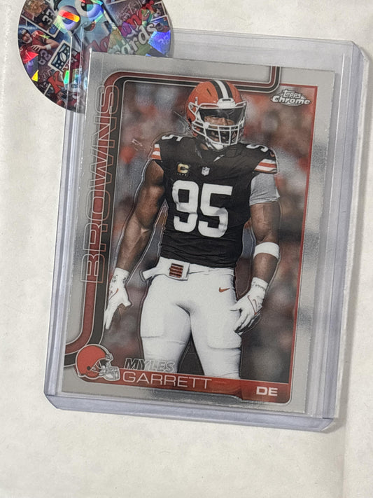 2025 Topps Chrome #70 Myles Garrett Cleveland Browns