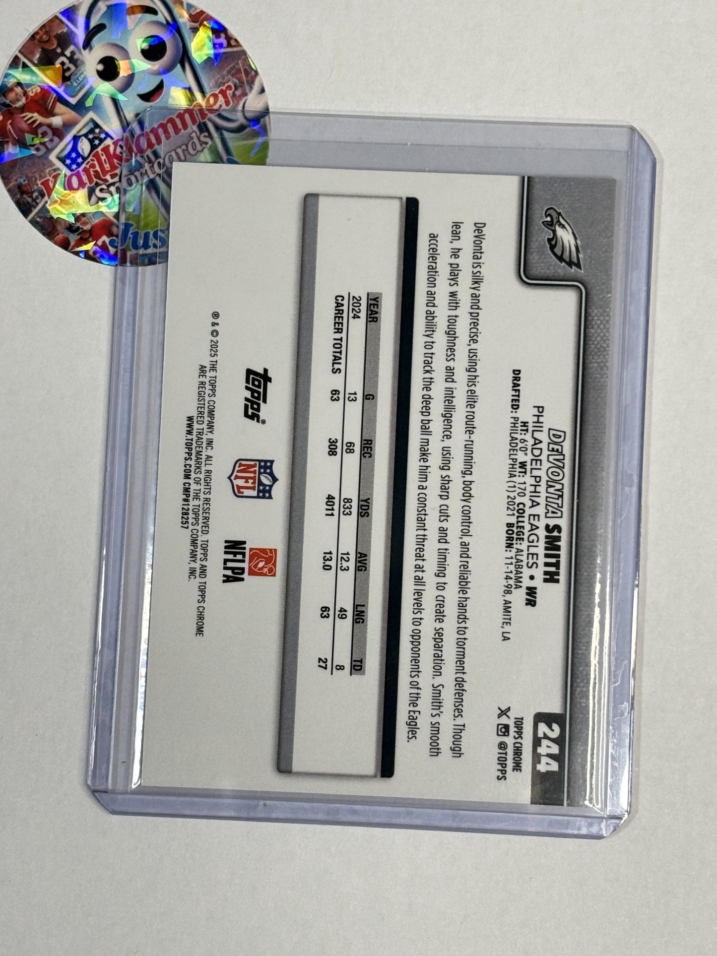2025 Topps Chrome #244 DeVonta Smith Hot Pink X-Fractor Philadelphia Eagles