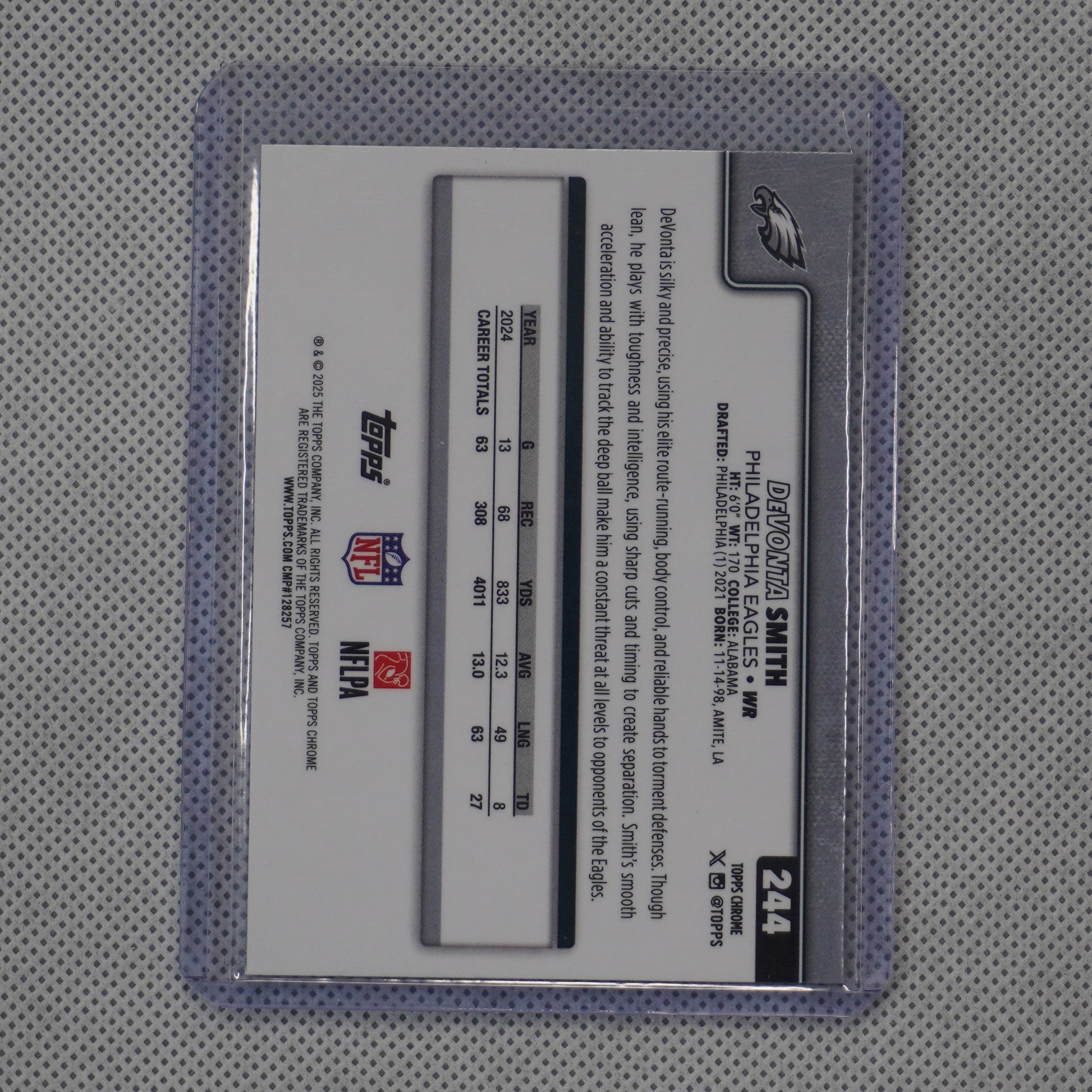 2025 Topps Chrome #244 DeVonta Smith Lime Green X-Fractor Philadelphia Eagles