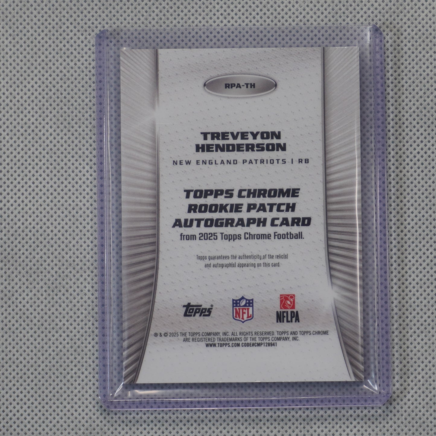2025 Topps Chrome #RPA-TH TreVeyon Henderson Rookie Patch Autographs Patriots