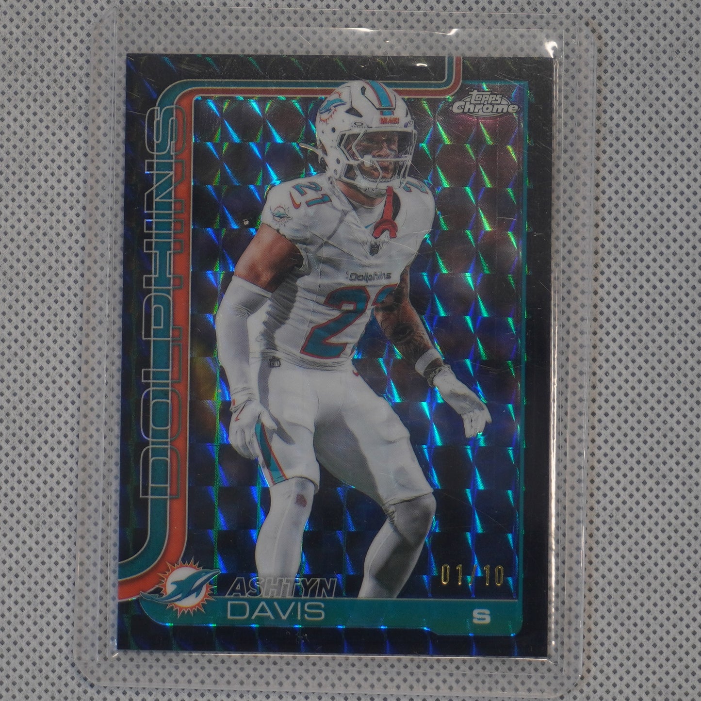 2025 Topps Chrome #194 Ashtyn Davis Black Geometric Refractor #/10 Miami Dolphins SN