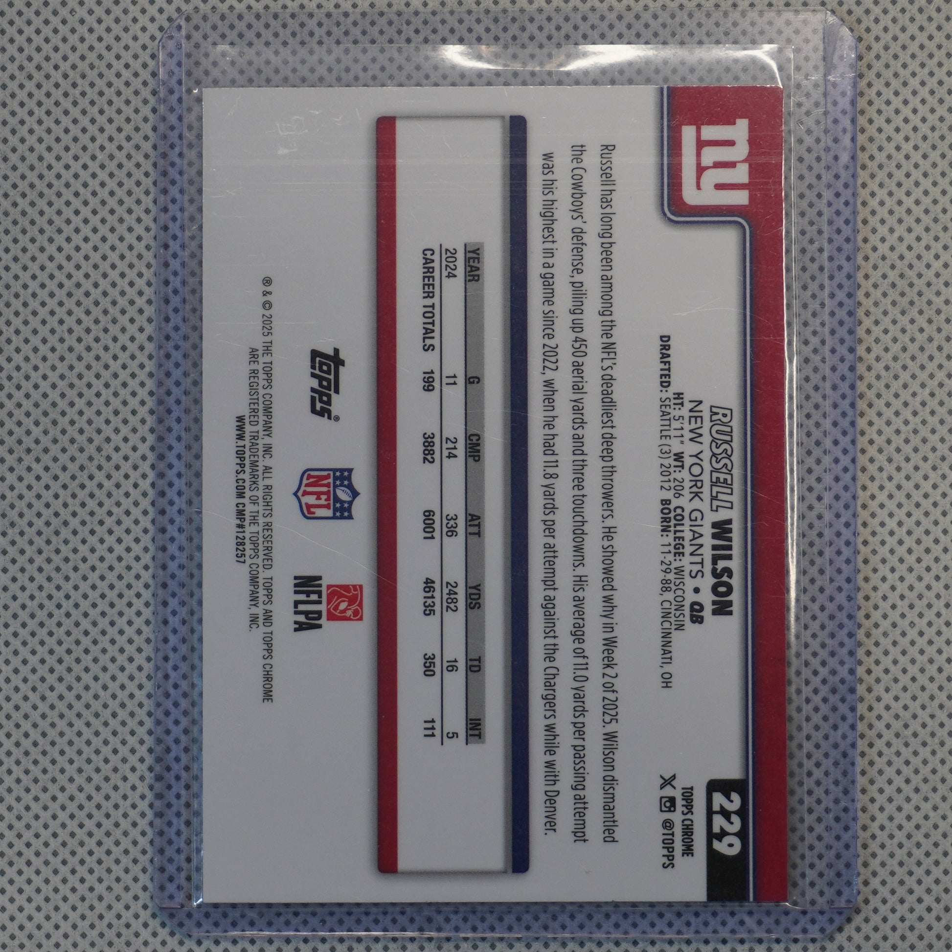 2025 Topps Chrome #229 Russell Wilson Prism Refractor New York Giants