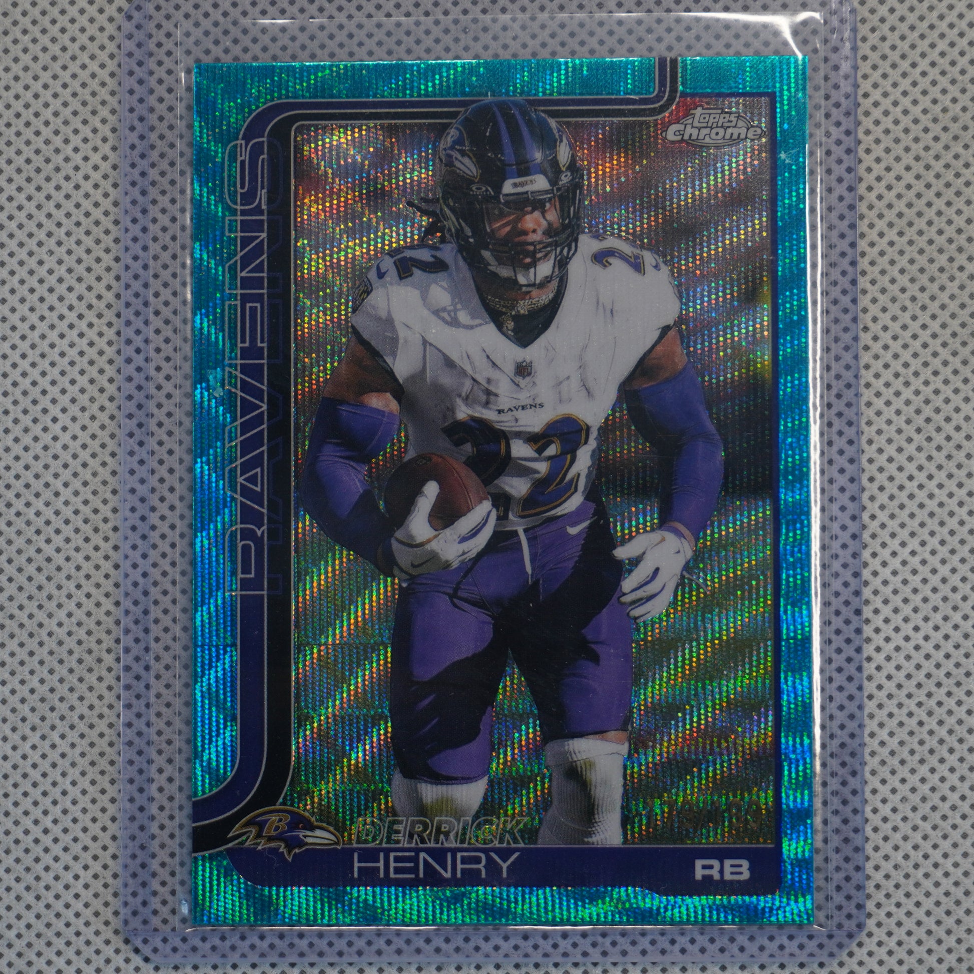 2025 Topps Chrome #25 Derrick Henry Aqua Wave Refractor #/199 Baltimore Ravens SN