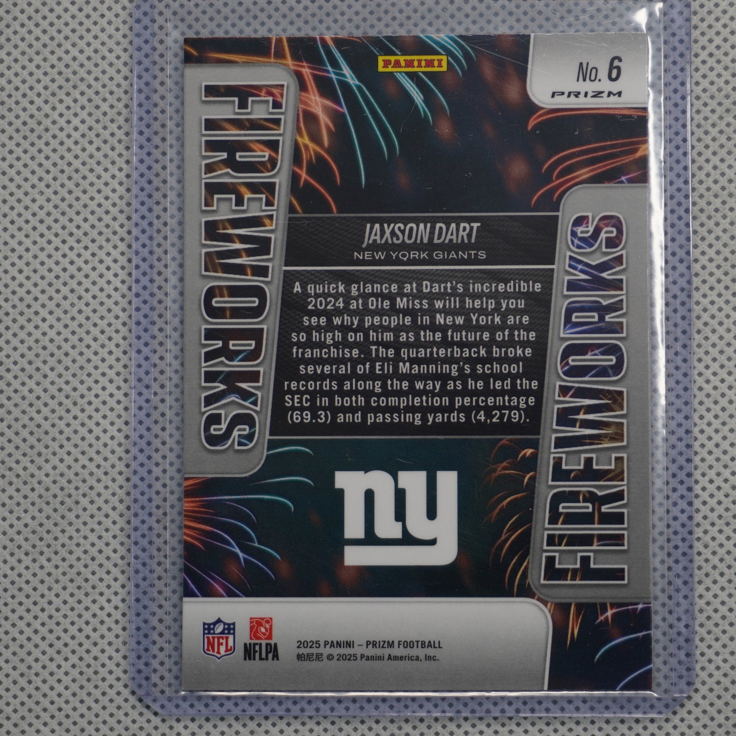 2025 Panini Prizm #6 Jaxson Dart Fireworks Green New York Giants