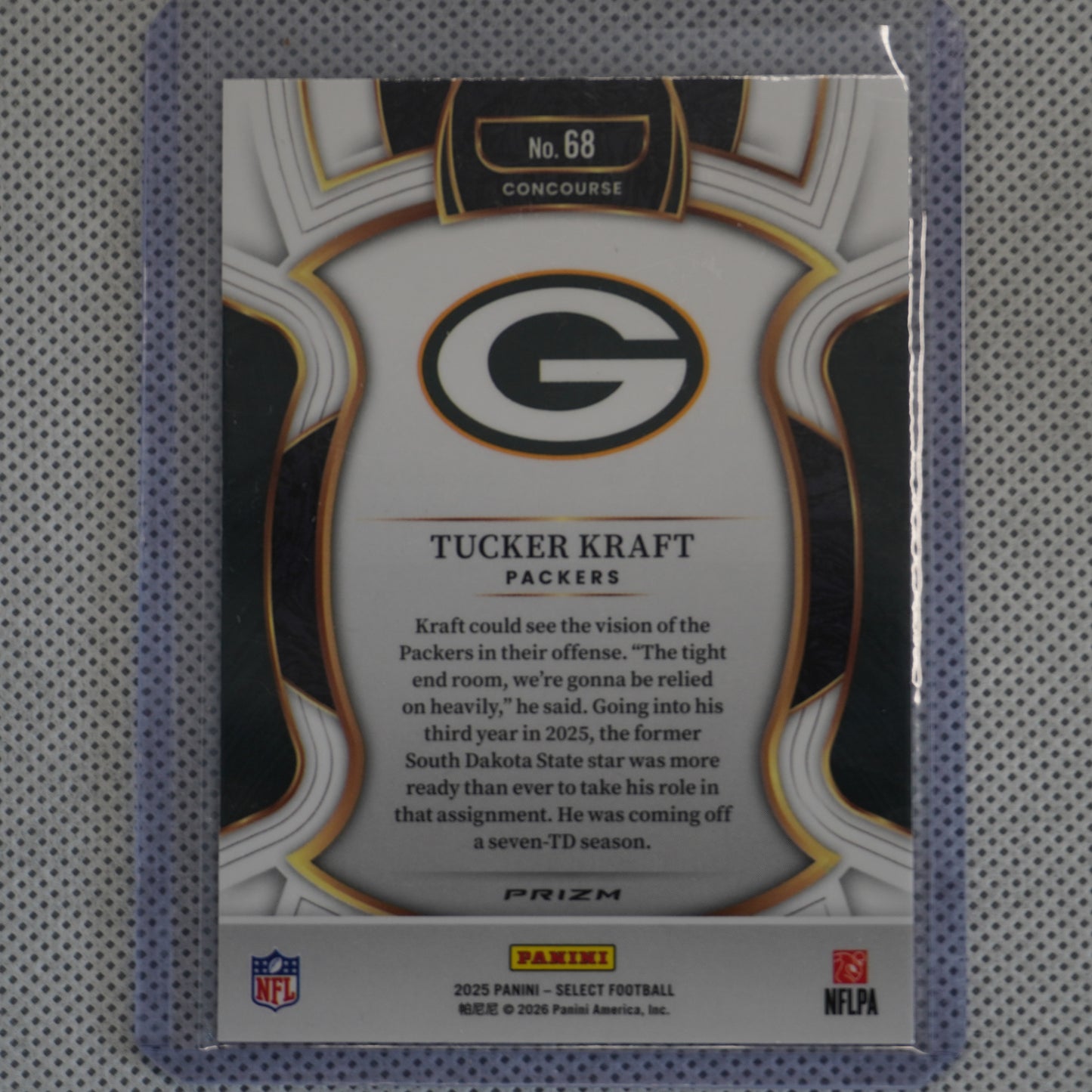 2025 Panini Select #68 Tucker Kraft Pink Prizm Shock Green Bay Packers