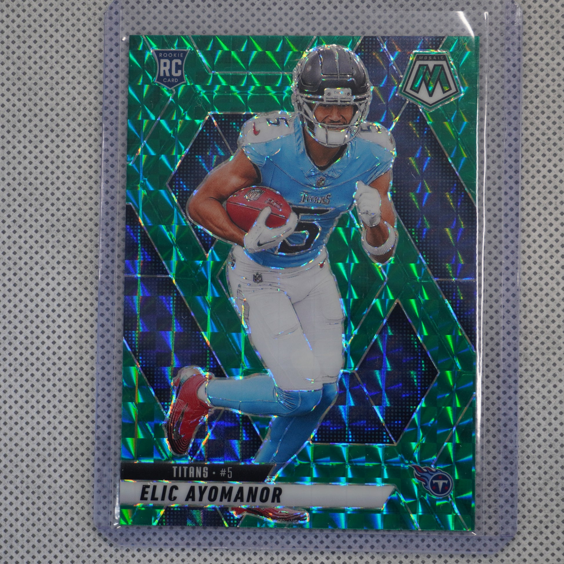 2025 Panini Mosaic #333 Elic Ayomanor Mosaic Green Tennessee Titans RC
