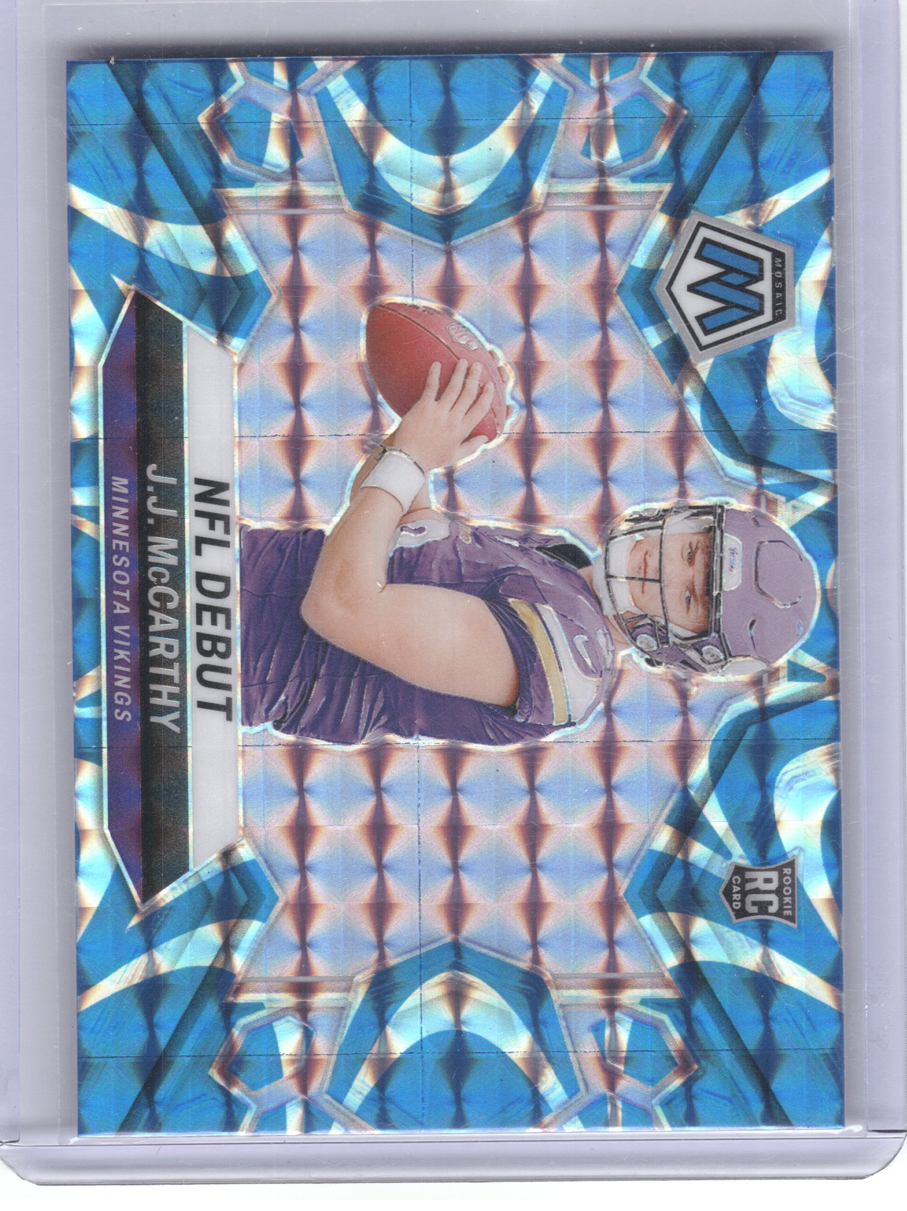 2024 Panini Mosaic #275 J.J. McCarthy Mosaic Reactive Blue Minnesota Vikings