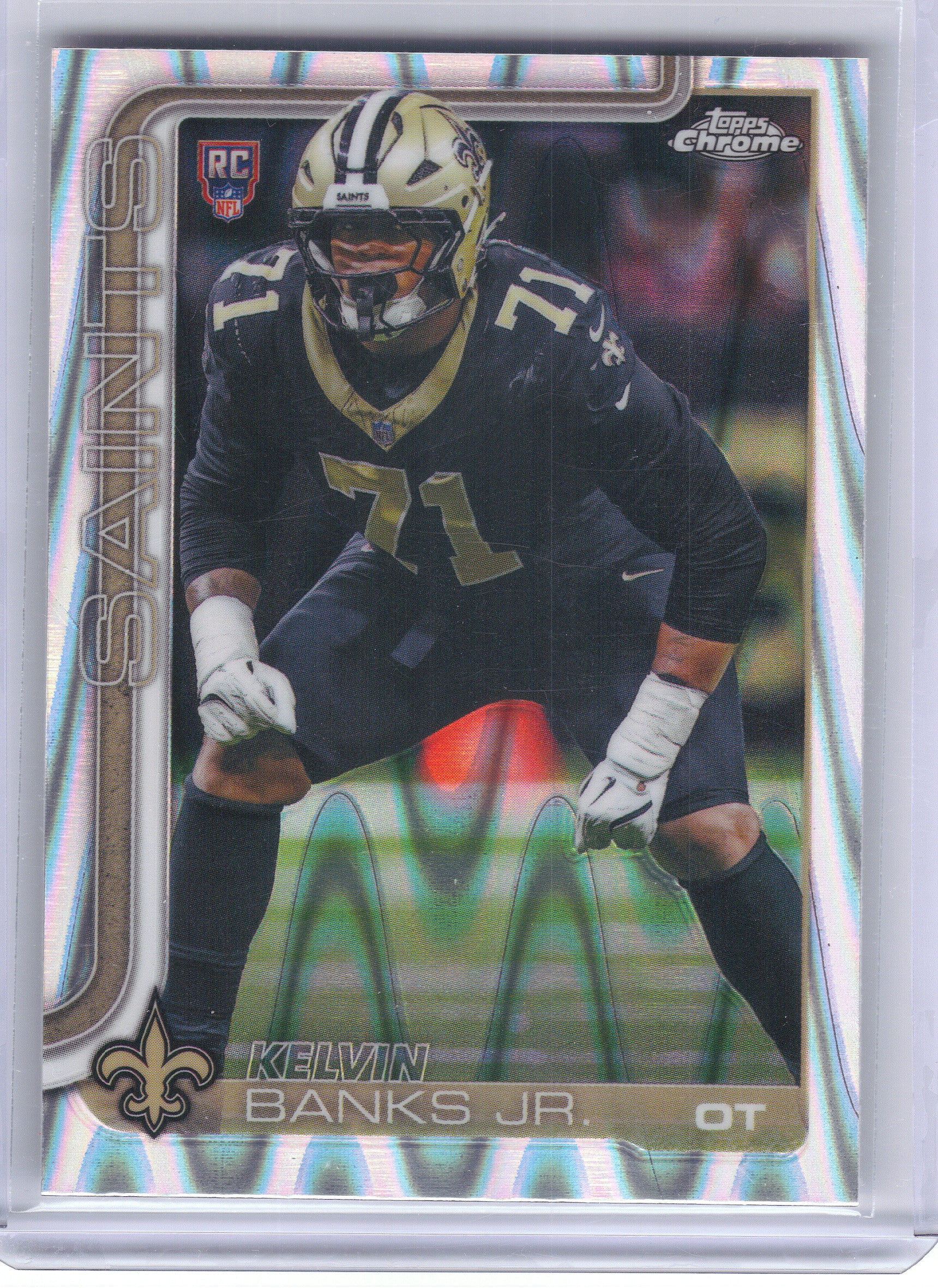 2025 Topps Chrome #378 Kelvin Banks Jr. Ray Wave Refractor New Orleans Saints RC