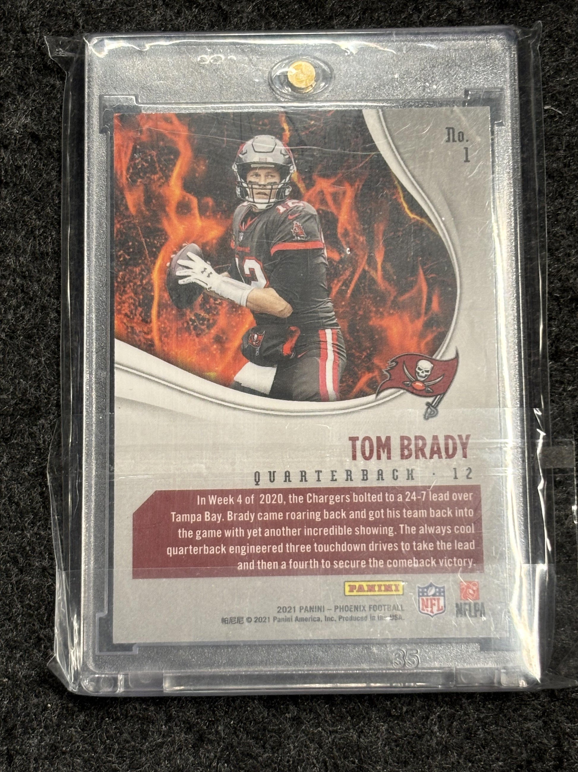 2021 Panini Phoenix #1 Tom Brady Heat Wave Tampa Bay Buccaneers