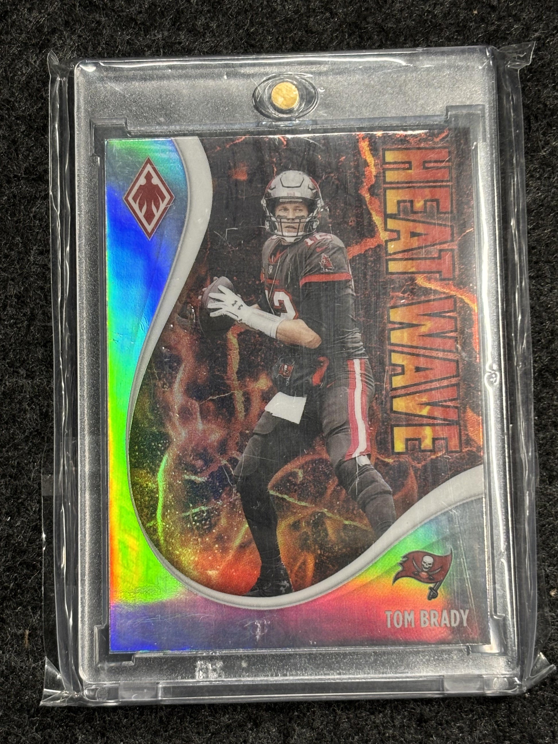 2021 Panini Phoenix #1 Tom Brady Heat Wave Tampa Bay Buccaneers