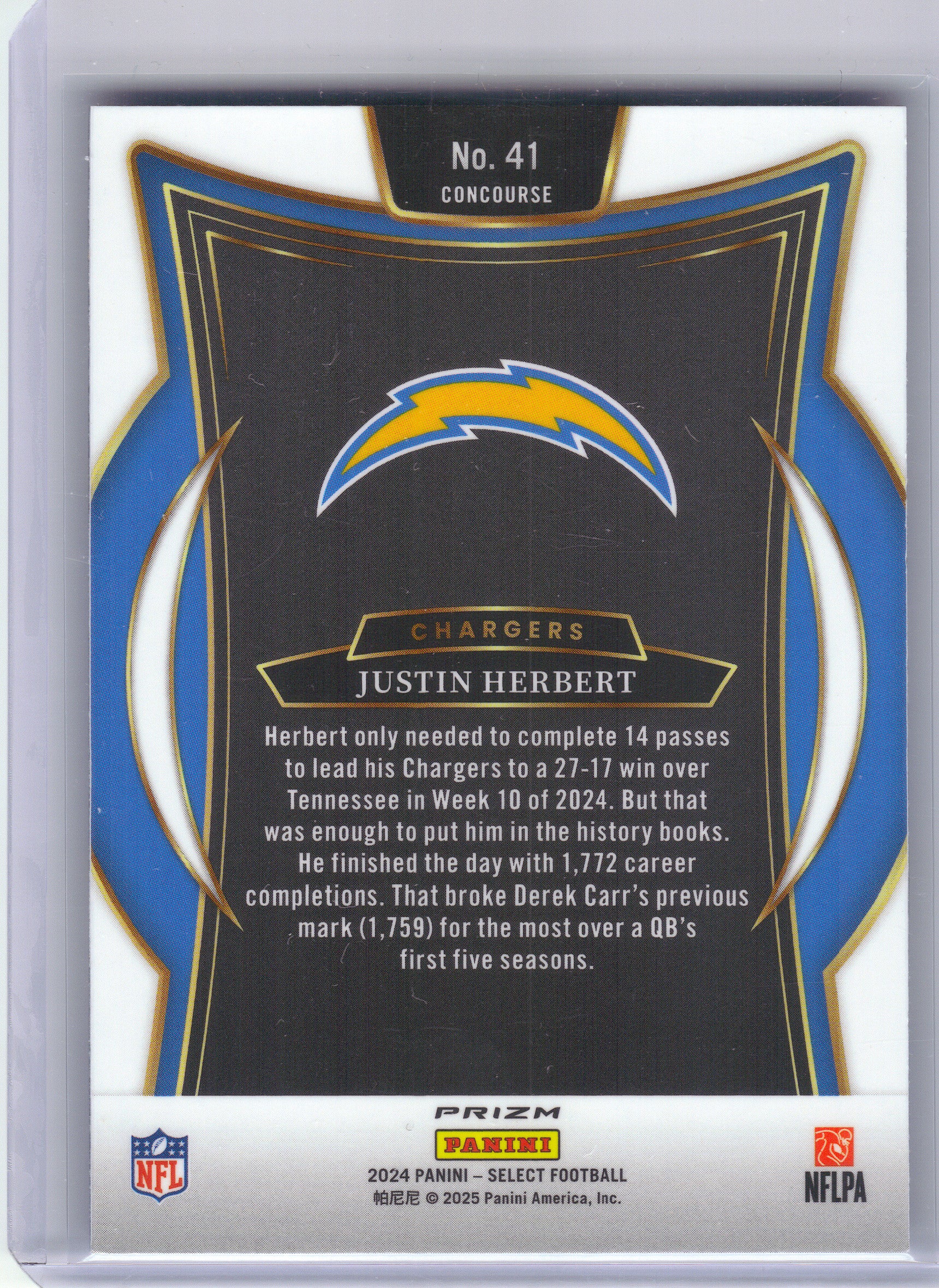 2024 Panini Select #41 Justin Herbert Black & Blue Prizm Shock Los Angeles Chargers