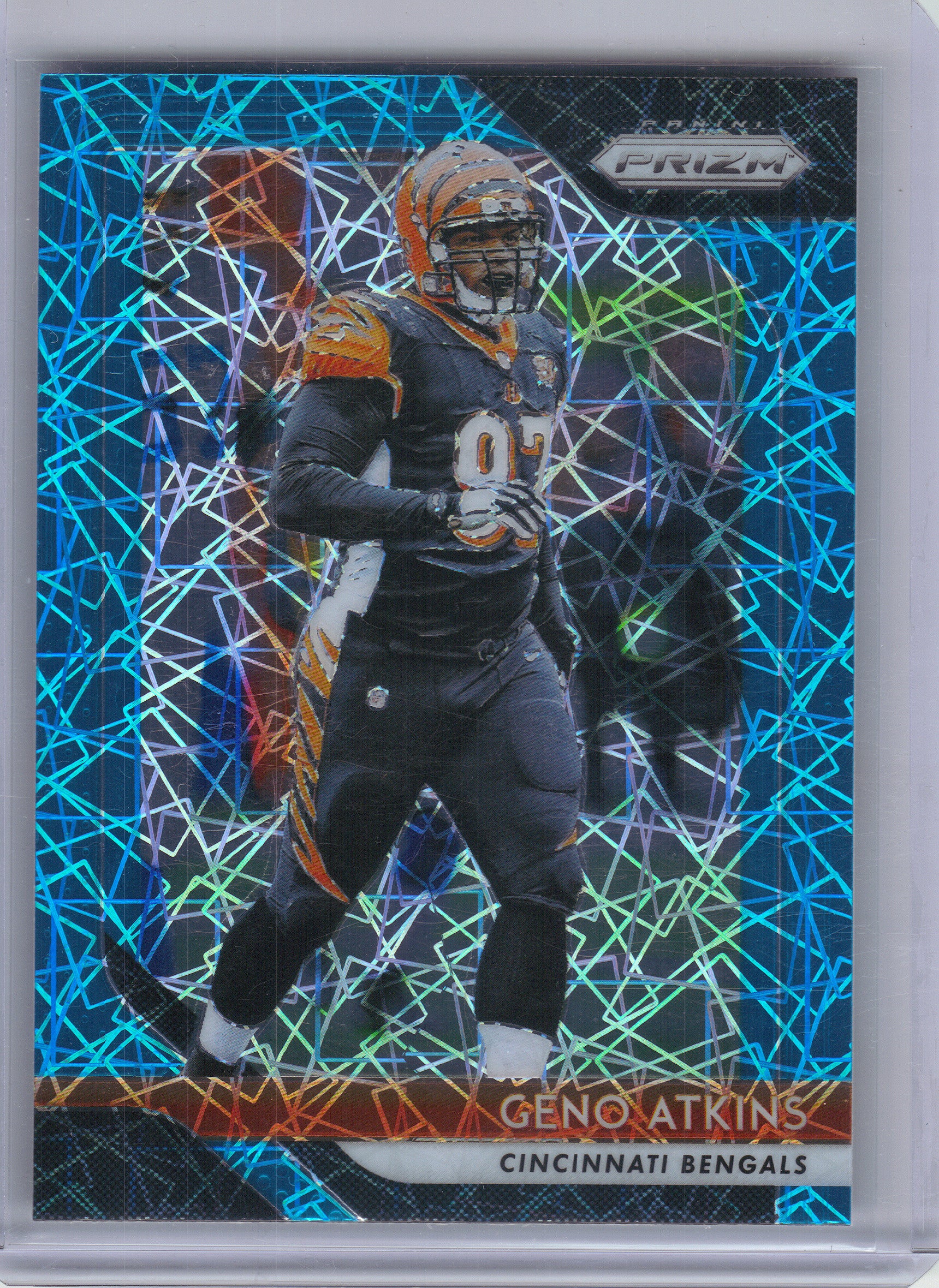 2018 Panini Prizm #160 Geno Atkins Prizm Lazer Cincinnati Bengals