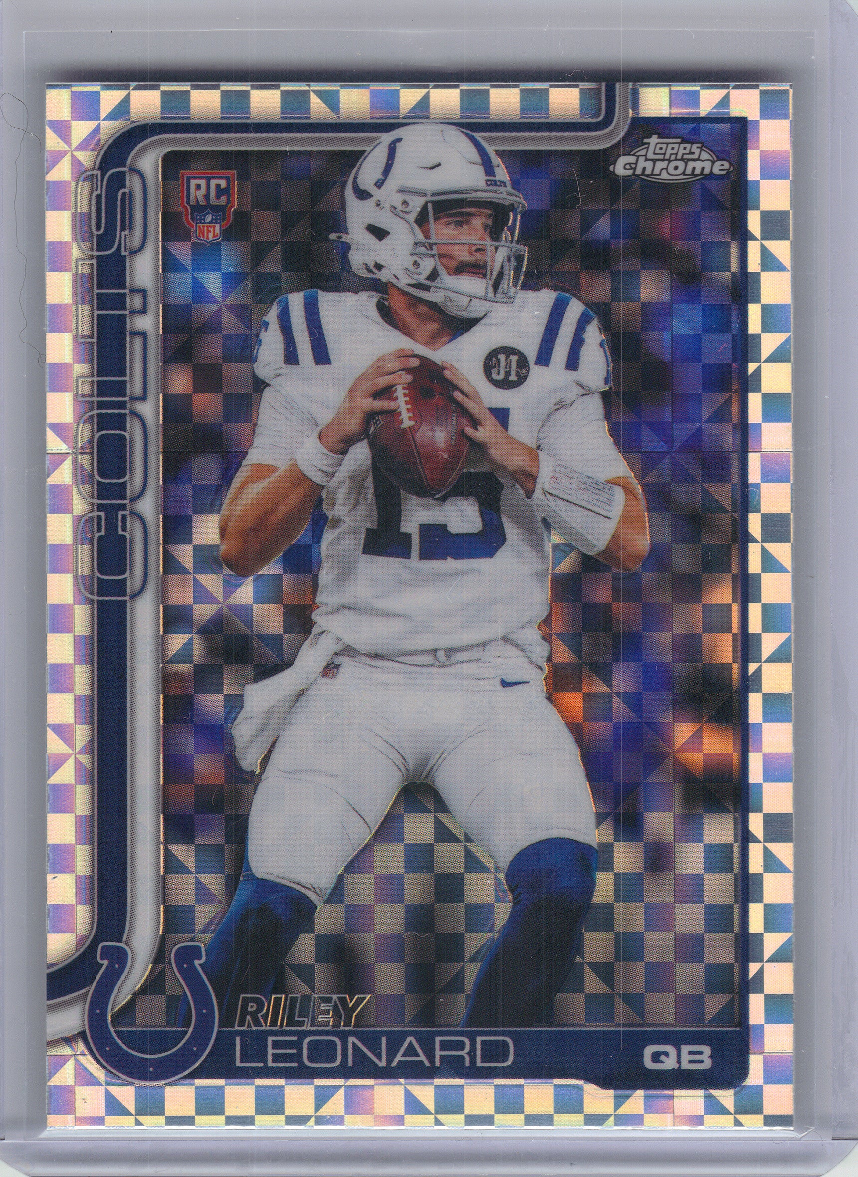 2025 Topps Chrome #318 Riley Leonard X-Fractor Indianapolis Colts RC