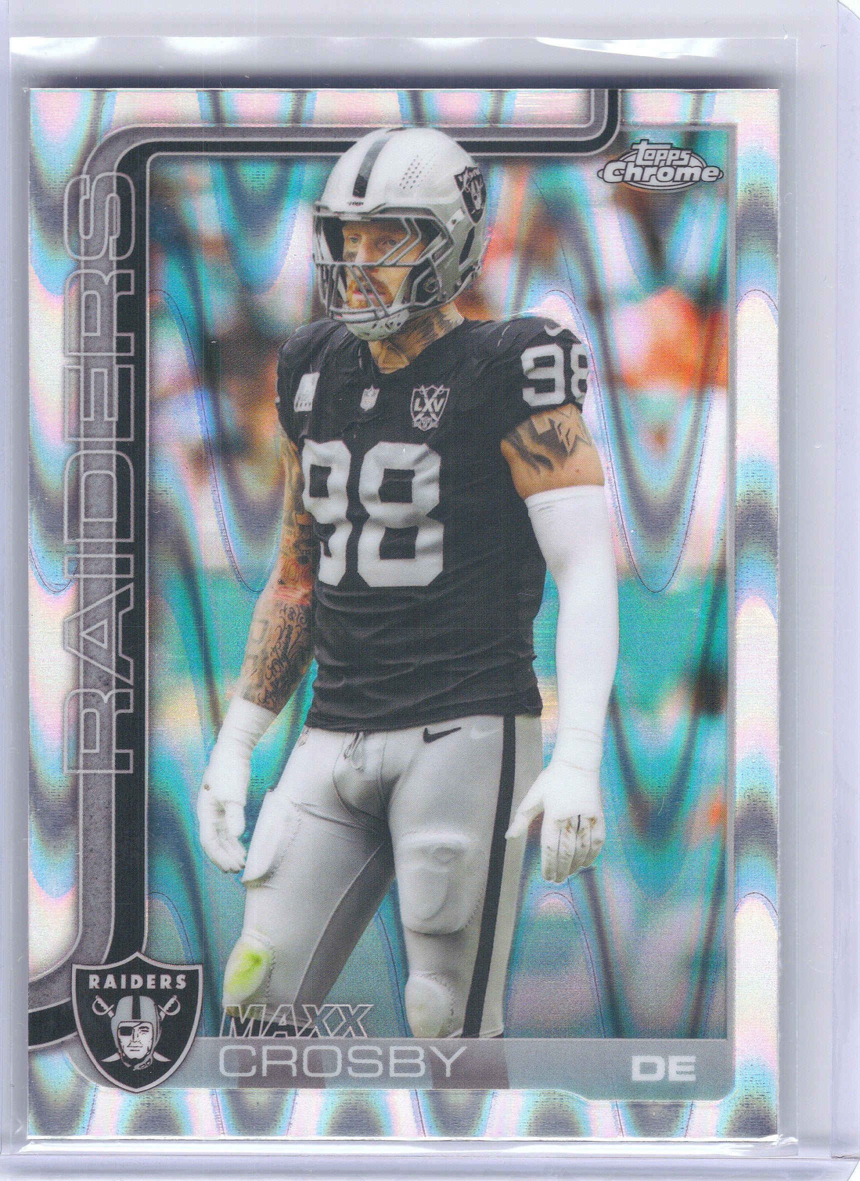 2025 Topps Chrome #180 Maxx Crosby Ray Wave Refractor Las Vegas Raiders