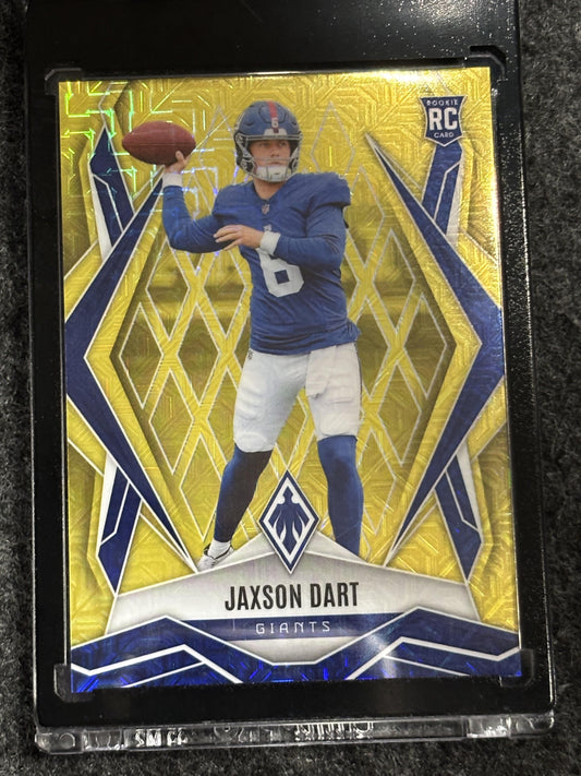2025 Panini Phoenix #200 Jaxson Dart Yellow Mojo Prizm #/35 New York Giants SN, Rookie
