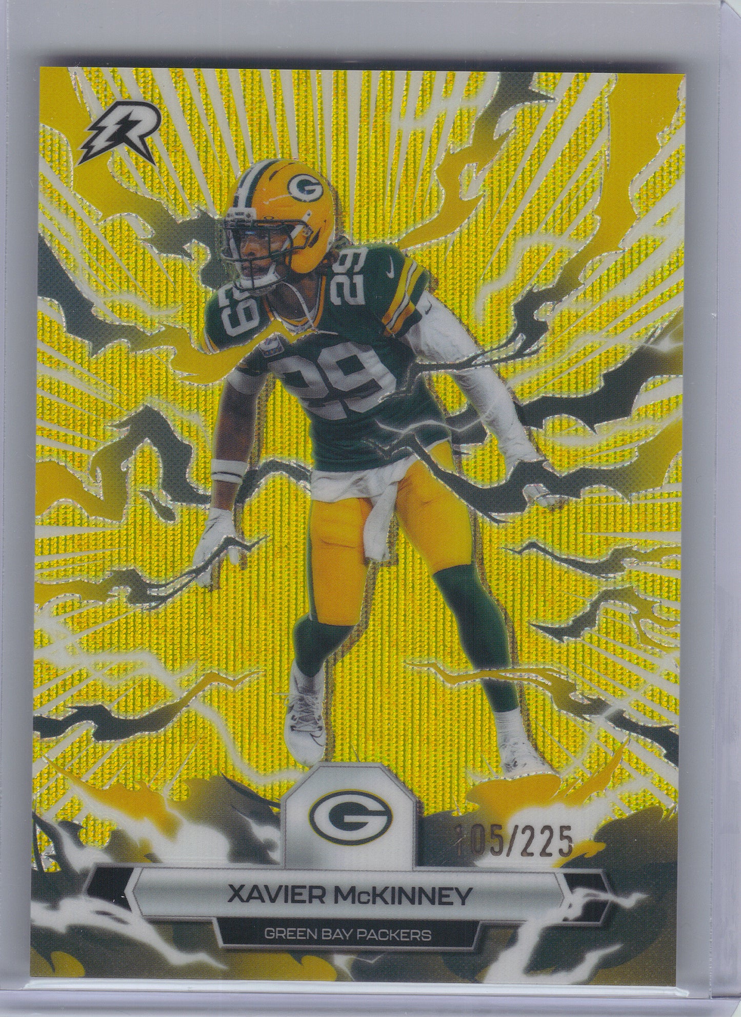 2025 Topps Resurgence #37 Xavier McKinney Yellow Surge Refractor #/225 Green Bay Packers SN