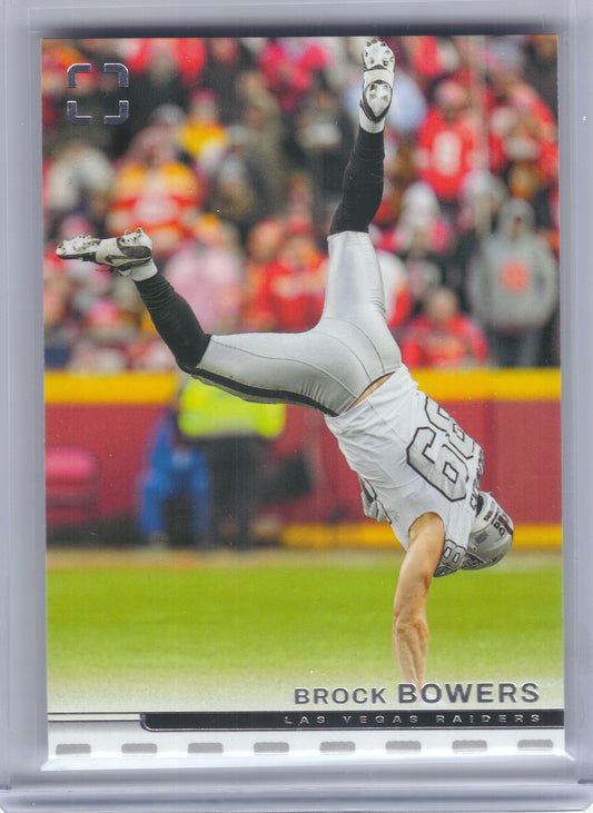 2025 Panini Photogenic #33 Brock Bowers Las Vegas Raiders