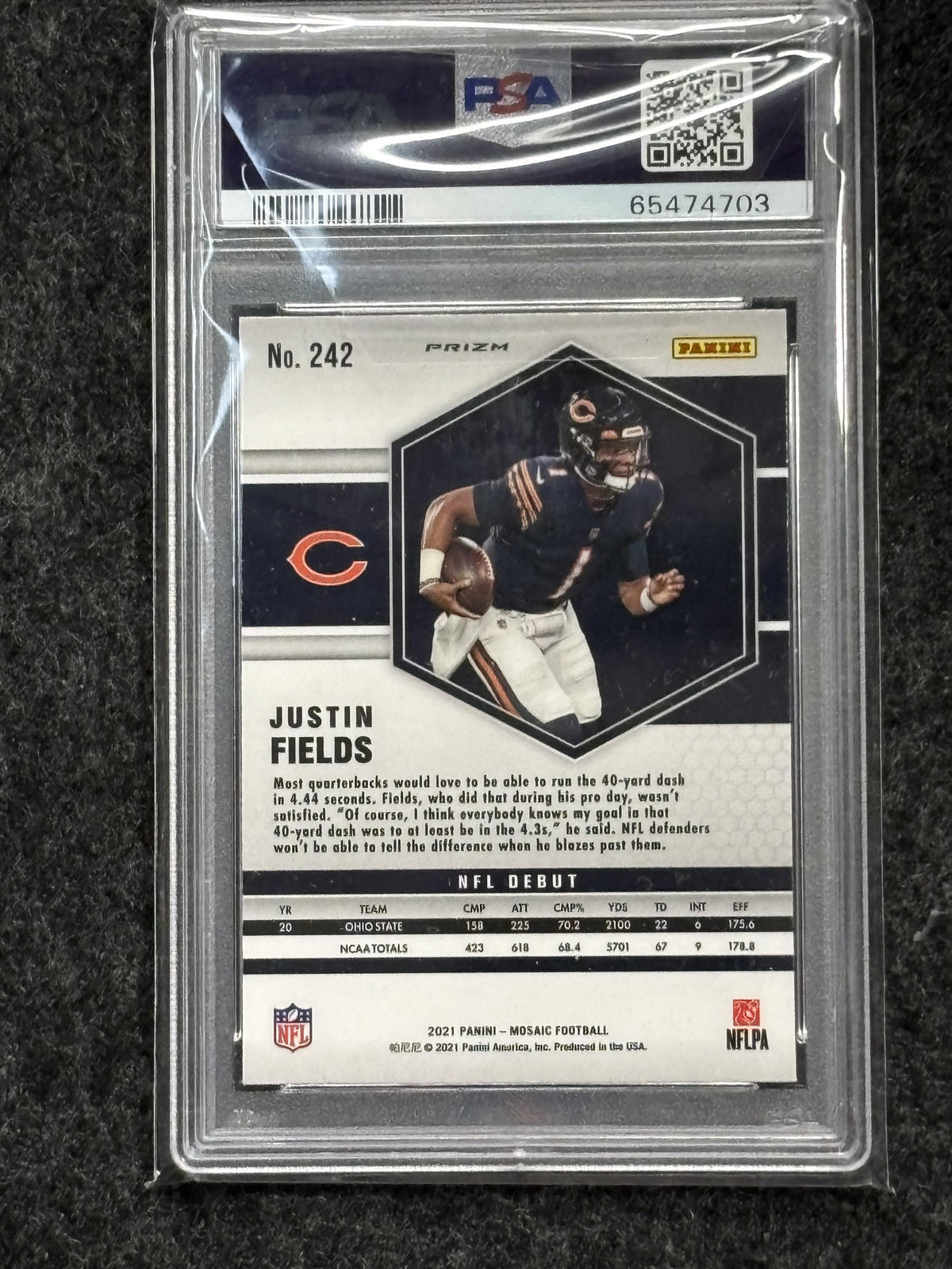2021 Panini Mosaic #242 Justin Fields Prizm Camo Pink PSA 9 Chicago Bears