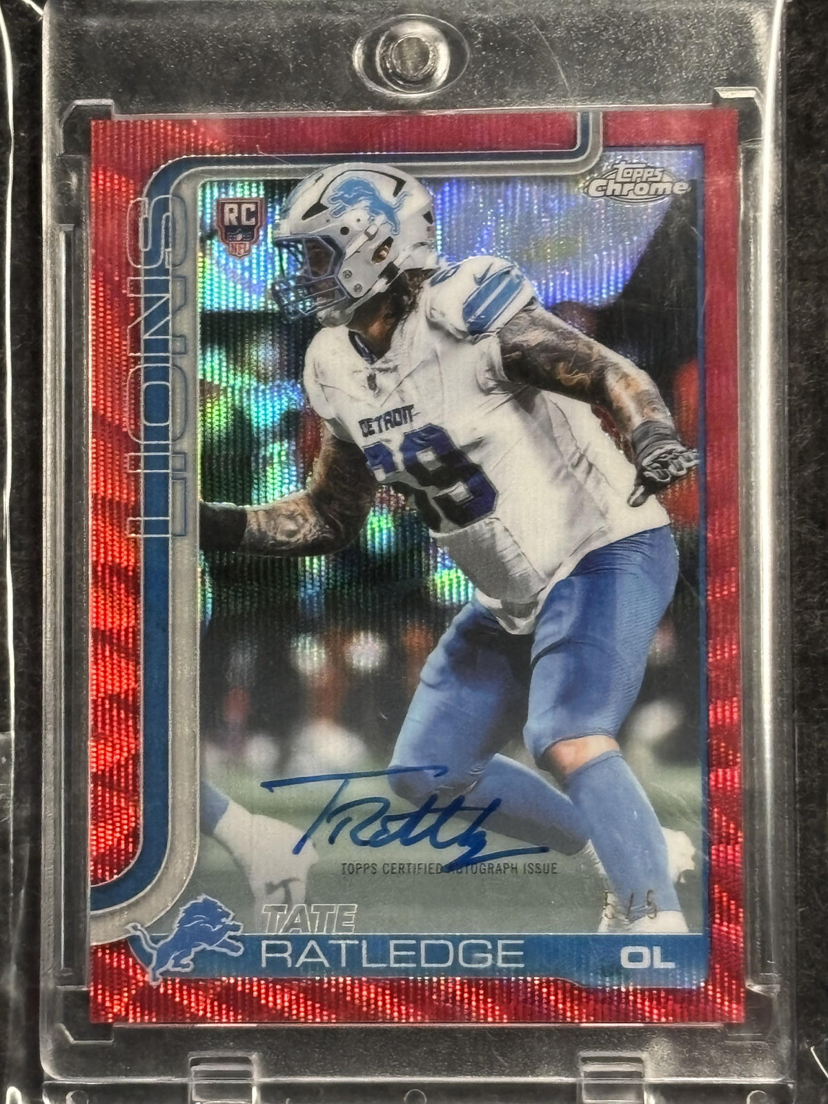 2025 Topps Chrome #RA-TR Tate Ratledge Chrome Rookie Autographs Red Wave Refractor #/5 Detroit Lions SN, AU