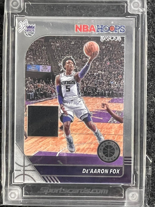 2019-20 Hoops Premium Stock #165 De'Aaron Fox Jersey Fusion Player Worn