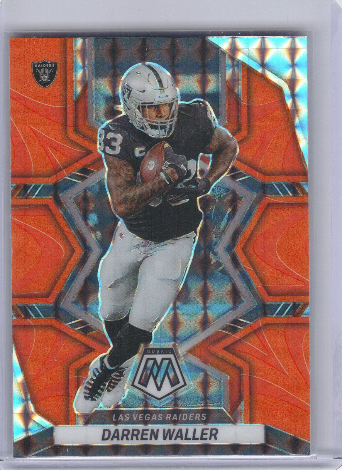 Darren Waller Las Vegas Raiders 2022 Panini Mosaic - Mosaic Reactive Orange #117